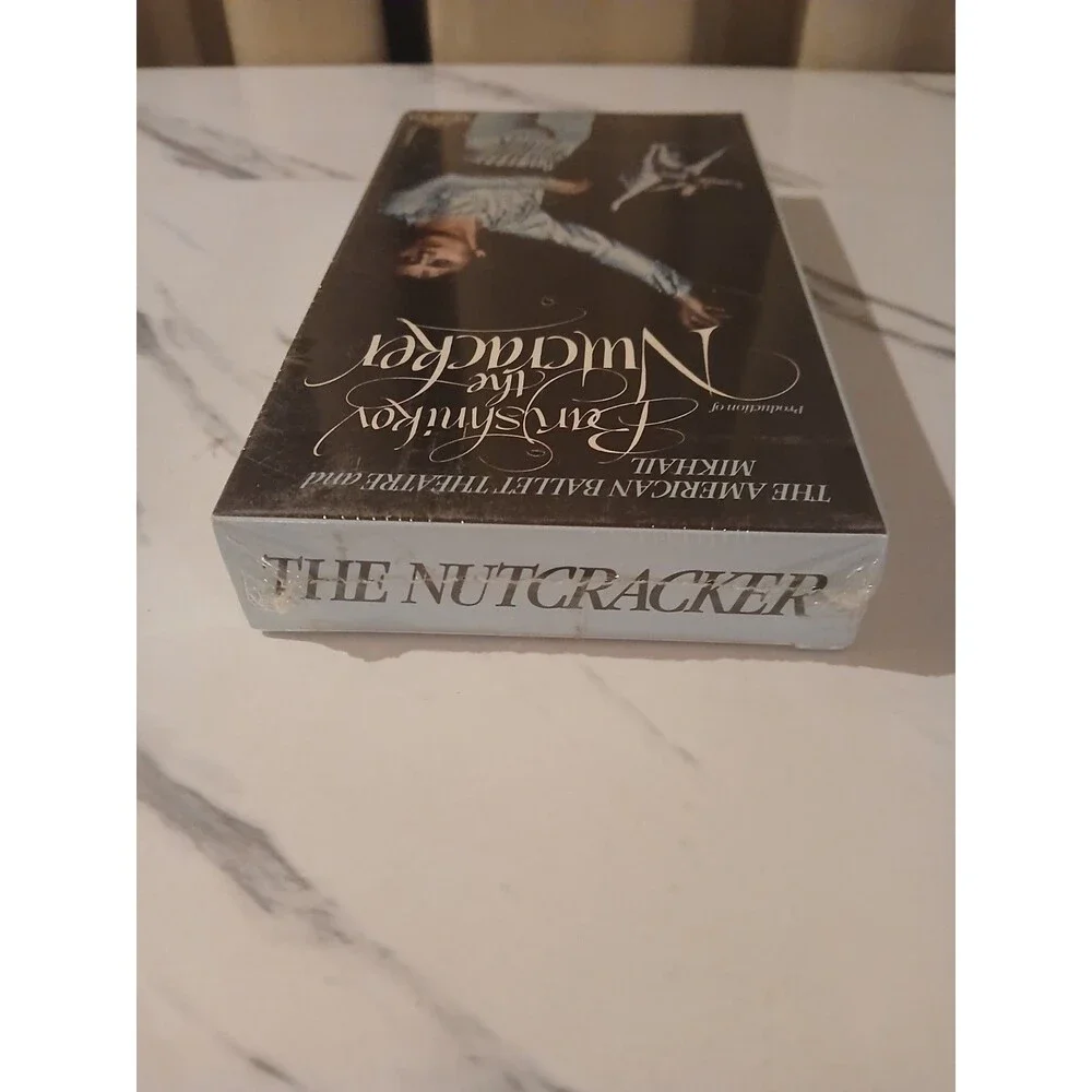 The Nut Cracker VHS 1997 The American Ballet Theatre and Mikhail Baryshnikov NEW - Picture 5 of 6